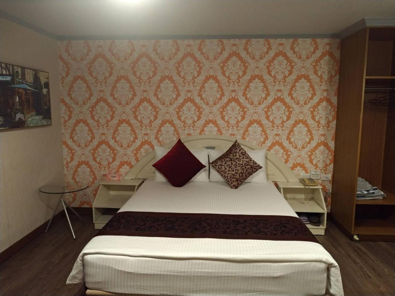 Guan Lun Hotel Hualien Exterior foto